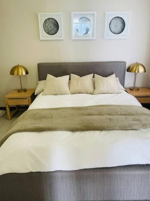A Zen And Chic Beachfront Apartment スワコプムント エクステリア 写真